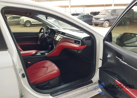 2018 Toyota Camry Se из США, поврежденный, VIN JTNB11HK7J3073976